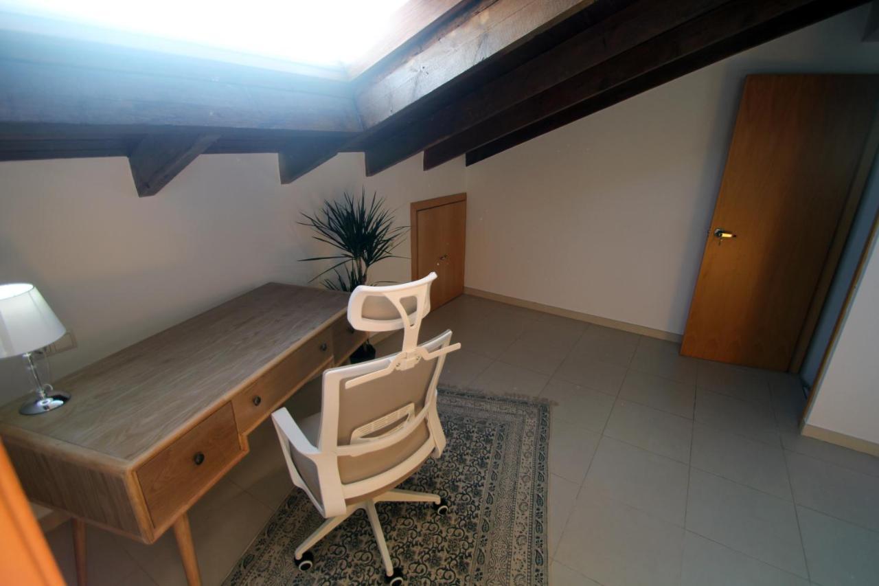Apartaross Apartment Valencia Exterior photo